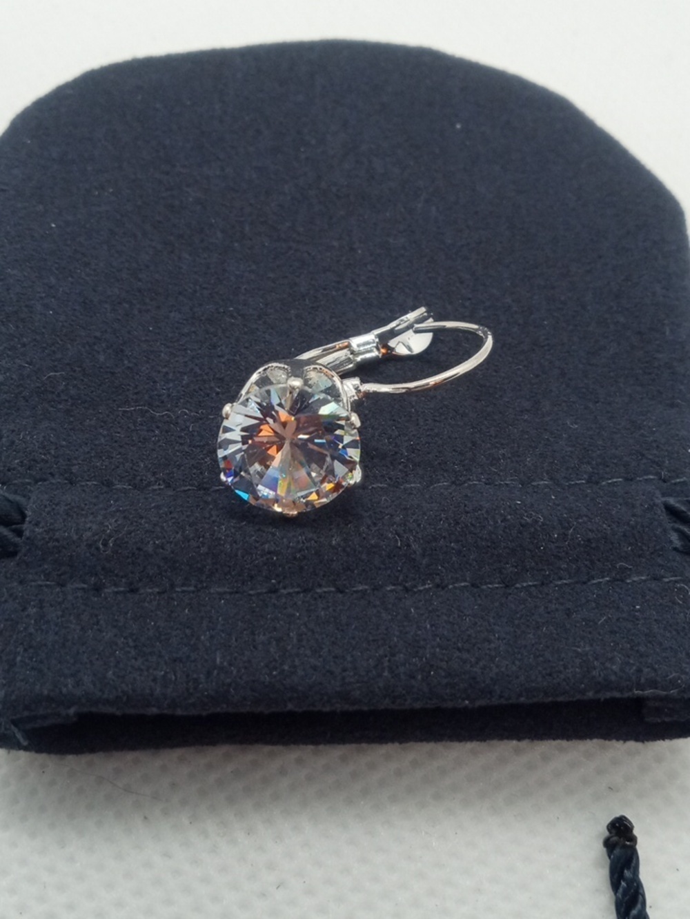 LARGE ZIRCONIA EARRINGS - Picture 3 of 9